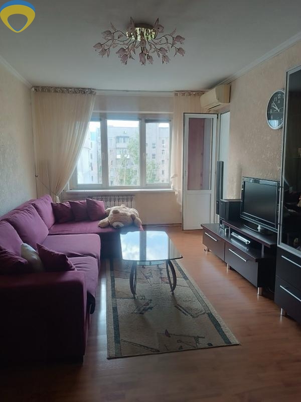 продажа трехкомнатной квартиры номер A-173654 в Малиновском районе, фото номер 9